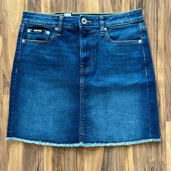 NEW DKNY Mid Rise Denim Skirt - Picture 2 of 7
